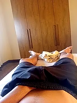 Snapshot of gozrapido chatting on 03/01/26, 09:06 gozrapido online show from 03/01/26, 09:06