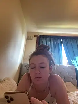 Snapshot of Scottishbrunette19 chatting on 03/02/26, 01:40 Scottishbrunette19 online show from 03/02/26, 01:40