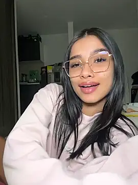 Bella Smithe online show from 03/08/26, 12:42