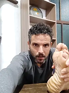 Snapshot of Mano-Lion chatting on 03/02/26, 12:02 Mano-Lion online show from 03/02/26, 12:02