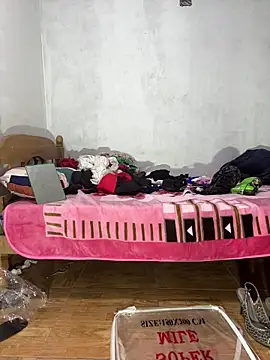 Snapshot of DeluxeTrapito chatting on 03/02/26, 12:57 DeluxeTrapito online show from 03/02/26, 12:57