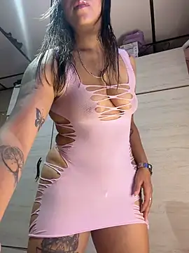 stefanyqueen69 online show from 05/21/26, 02:57