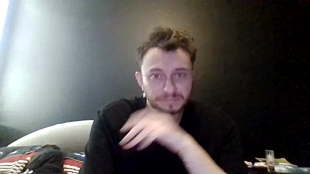 TallHungandCloudy69 online show from 05/17/26, 03:19