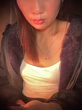 Candy baby01 online show from 03/12/26, 01:45