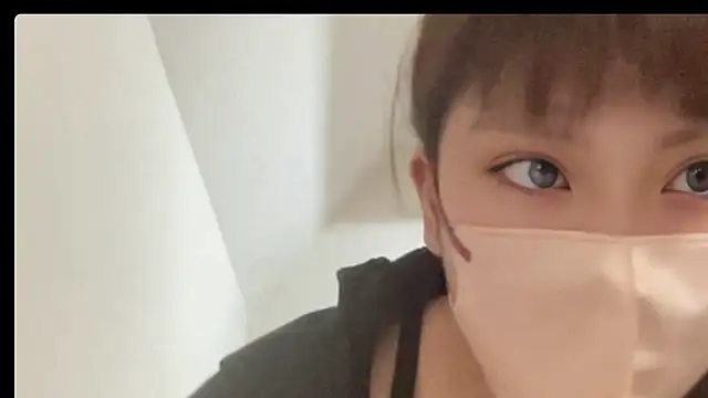 Snapshot of rio__peach chatting on 07/22/26, 06:00 rio peach online show from 07/22/26, 06:00
