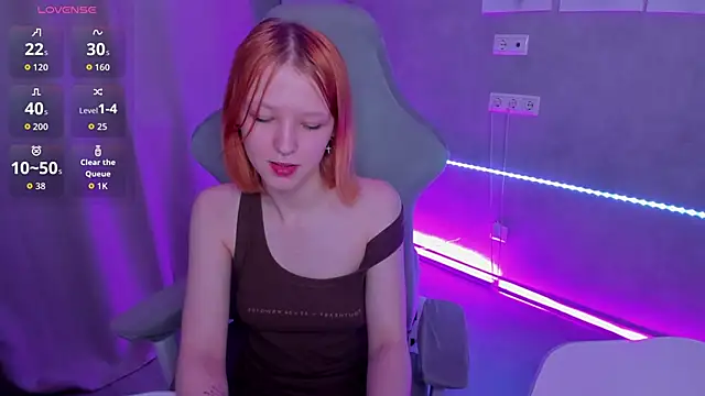 Emma Dusk online show from 06/04/26, 02:39