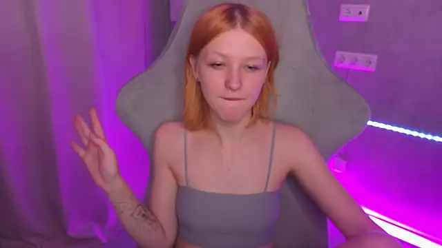 Emma Dusk online show from 06/09/26, 01:06