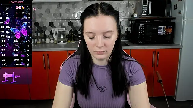 Snapshot of Mary_Blu chatting on 01/17/25, 10:56 Mary Blu online show from 01/17/25, 10:56