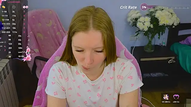 Snapshot of Mary_Blu chatting on 05/13/26, 07:28 Mary Blu online show from 05/13/26, 07:28