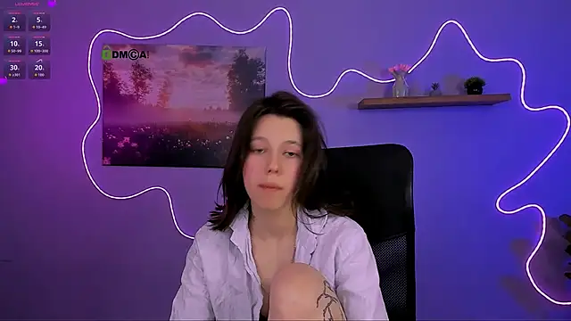Snapshot of aria_wild_ chatting on 05/28/26, 08:28 aria wild online show from 05/28/26, 08:28