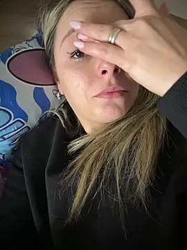 diavola bionda online show from 03/28/26, 12:32