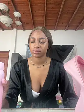 LiaTrainor online show from 03/26/26, 05:18