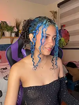 Franchezcaa  online show from 04/09/26, 01:38