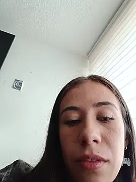 Snapshot of dafneblase chatting on 05/23/26, 12:20 dafneblase online show from 05/23/26, 12:20