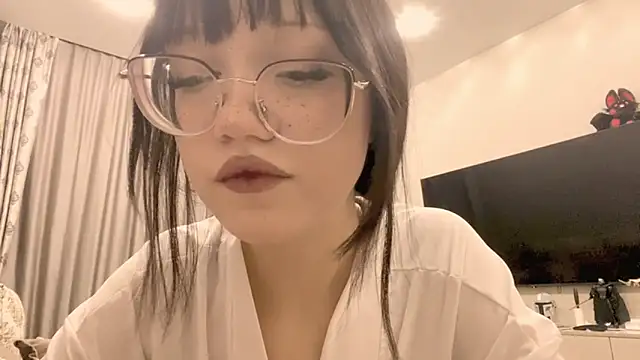 Snapshot of LoidaTrytten chatting on 03/03/26, 06:14 LoidaTrytten online show from 03/03/26, 06:14