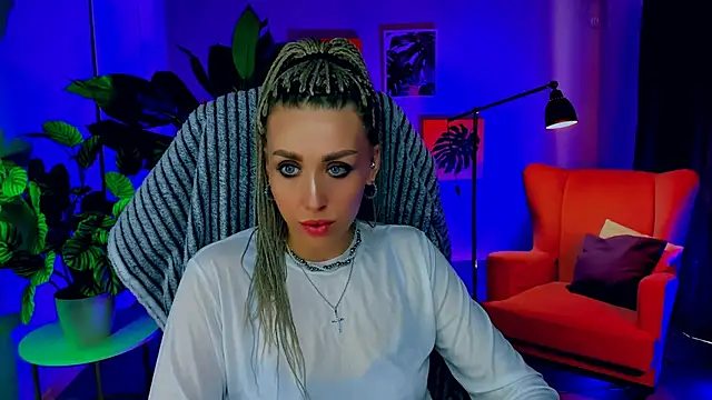 MonicaRiley online show from 04/23/26, 09:08