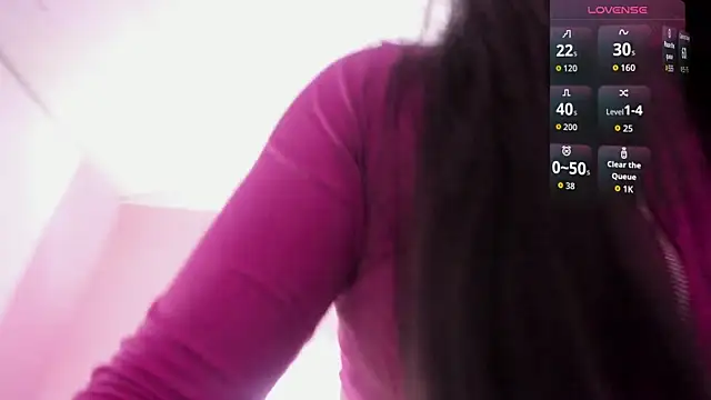 Emily Roussee online show from 04/23/26, 11:31