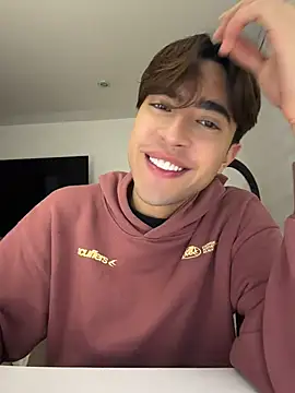 MatthewMoore  online show from 04/19/26, 04:12