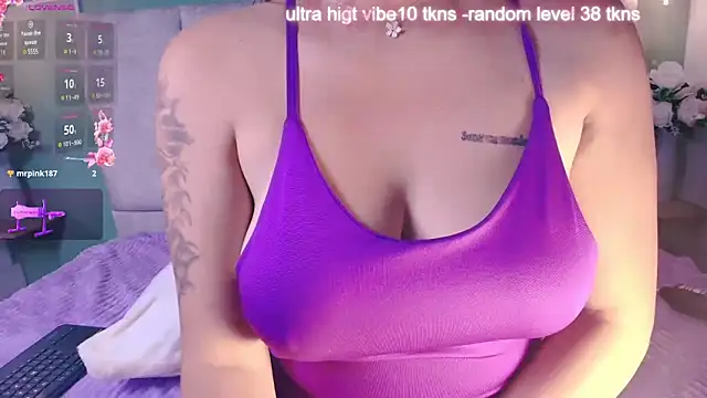 Jessicaparkeer online show from 04/18/26, 07:18