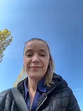 MONICANIX online show from 04/16/26, 01:12