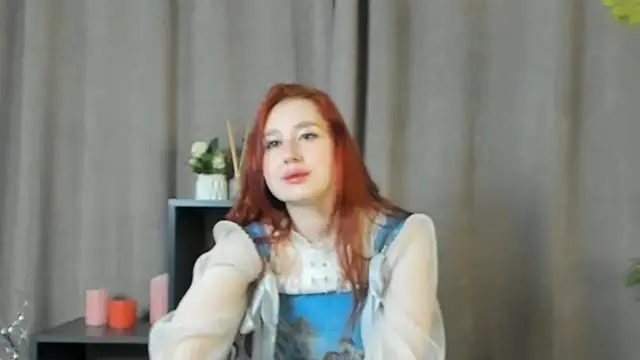 Snapshot of SerafinaPerque chatting on 03/03/26, 02:12 SerafinaPerque online show from 03/03/26, 02:12