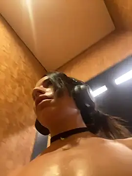 sweetwanda online show from 04/22/26, 03:24