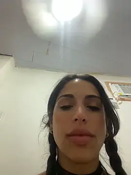 sweetwanda online show from 04/23/26, 09:19