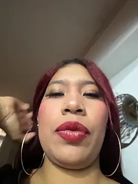 Cherry Charlottee online show from 04/16/26, 09:39