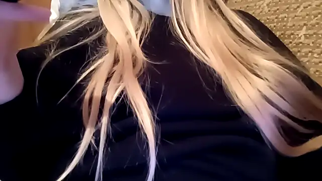 pinkpinkpinkpinkdoll online show from 04/01/26, 06:38