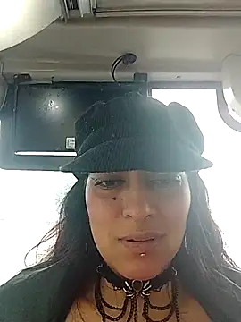 jaade doll online show from 03/11/26, 12:33