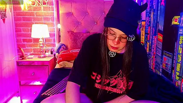 Yorumakie 777 online show from 04/15/26, 02:18