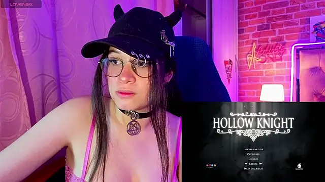 Yorumakie 777 online show from 04/22/26, 01:19