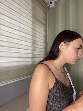 Morgana Pink online show from 04/02/26, 12:25