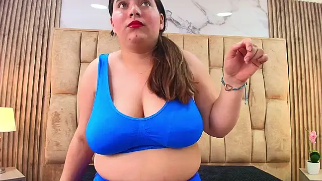 Estrella-gold online show from 04/21/26, 07:28