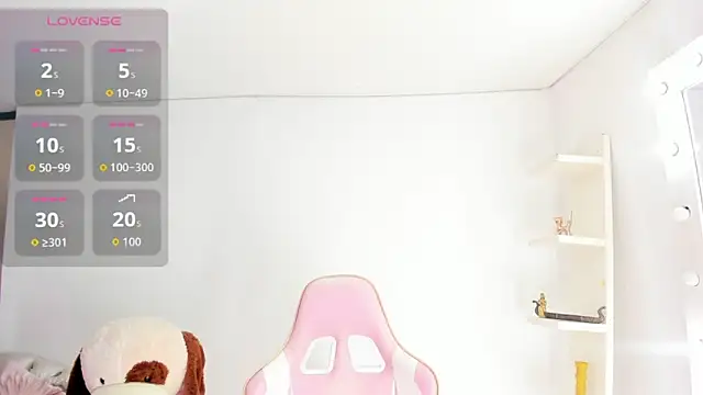 KoralCruz  online show from 04/04/26, 02:36