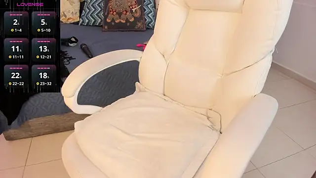  Azahaaraa  online show from 03/27/26, 03:12