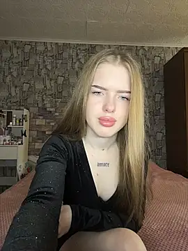 KayShaw online show from 04/02/26, 04:32