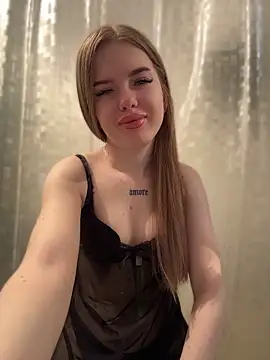 KayShaw online show from 04/28/26, 04:34