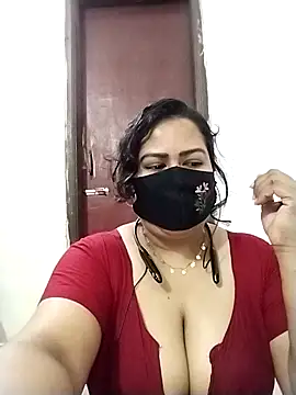 Star--Girl online show from 04/02/26, 04:04