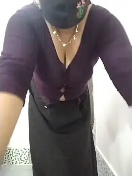 Star--Girl online show from 05/18/26, 12:29
