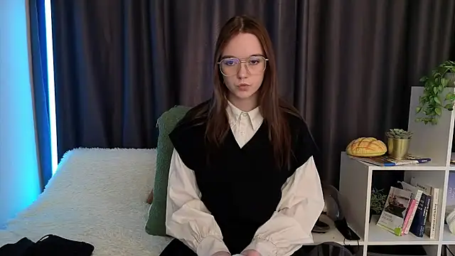 SunyLily online show from 03/20/26, 06:18