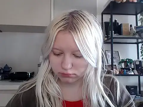 LenaSecret19 online show from 04/23/26, 05:41