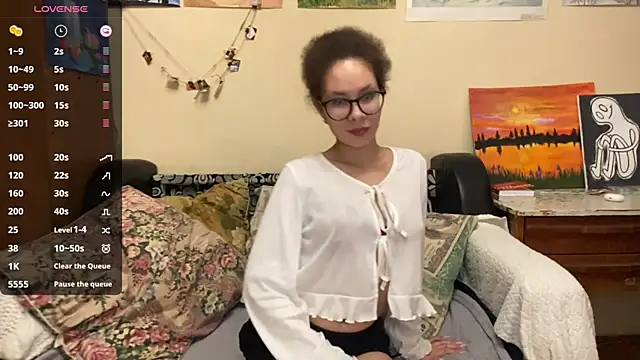 Selena blom online show from 04/09/26, 01:05