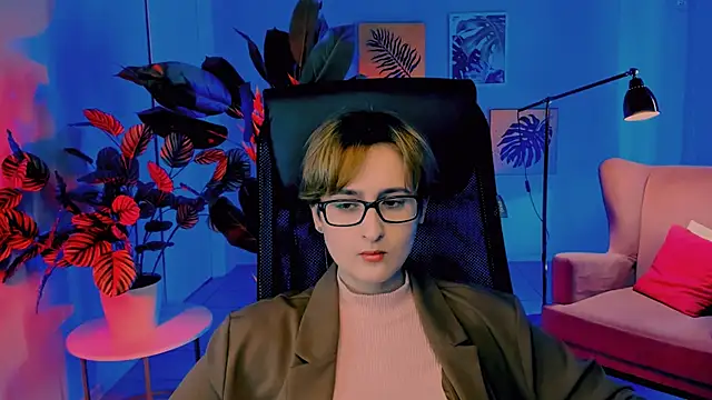 LixeLuna online show from 04/20/26, 06:16