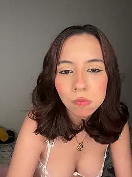 Nicole Cute04 online show from 04/16/26, 04:35