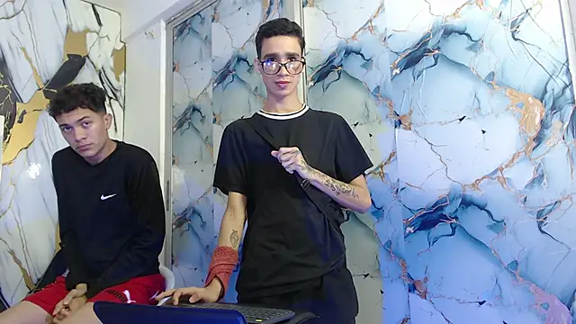 SKYN MAN online show from 04/22/26, 07:22