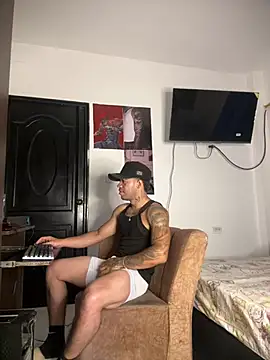 Kenny romano online show from 04/21/26, 07:14