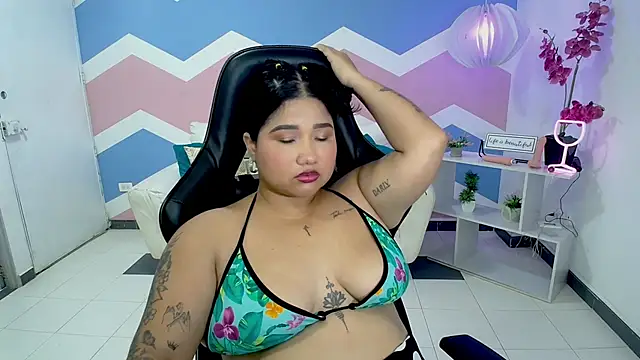 gaby sweet10 online show from 04/14/26, 11:33