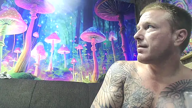 Snapshot of drednasty chatting on 03/24/26, 09:09 drednasty online show from 03/24/26, 09:09