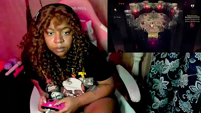 Goddess MercedesRedd online show from 04/24/26, 01:24